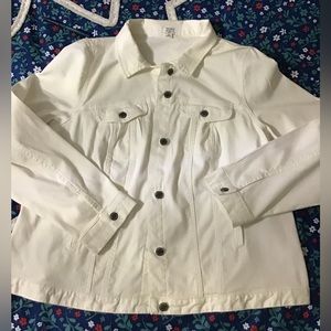 Woman’s crown and ivy size 3 X white denim stretch jacket R